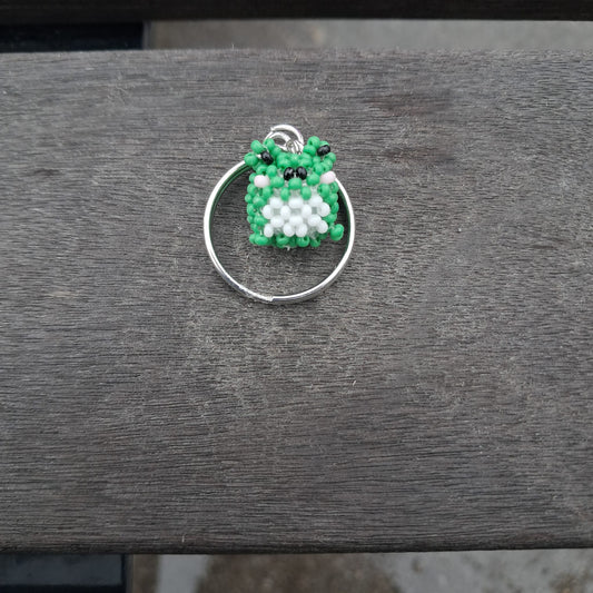 Mini Amigurumi frog- Mira